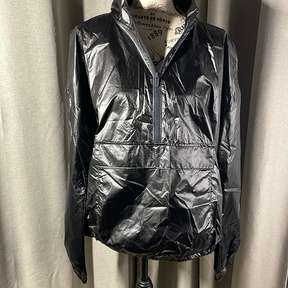 Under Armour Half Zip Pull Over